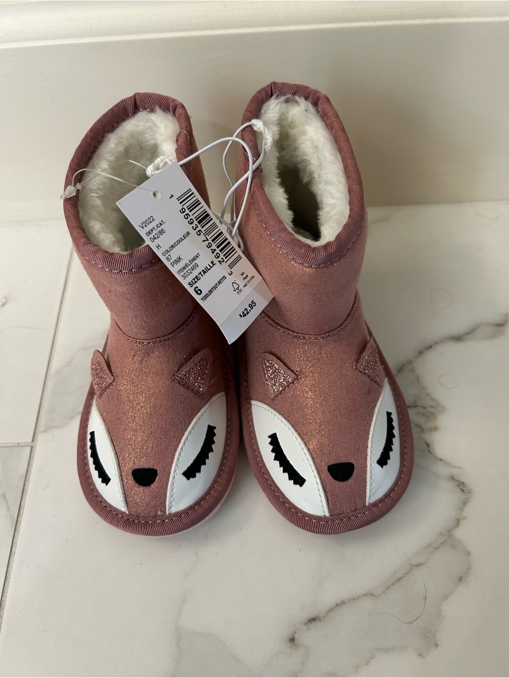 NWT Toddler Girls' Metallic Pink Fox Booties with Faux-Fur Lining